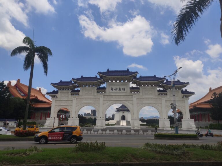 The Ultimate Guide for Moving to Taiwan